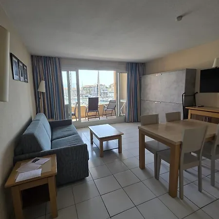 Le Balcon Bleu Apartment